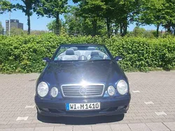 Blau Gebraucht 2000 Mercedes CLK200 Avantgarde Cabrio | 7.400 € (Fairer Preis)