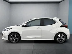 Weiß Neu 2025 Toyota Yaris Hybrid Kleinwagen | 23.349 € (Guter Preis)