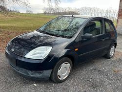 Blau Gebraucht 2004 Ford Fiesta Kleinwagen | 1.200 €