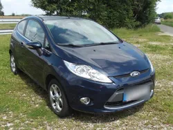 Blau Gebraucht 2011 Ford Fiesta Trend Kleinwagen | 2.800 € (Guter Preis)
