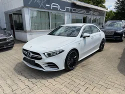 Weiß Gebraucht 2022 Mercedes A35 AMG AMG Limousine | 43.990 € (Fairer Preis)