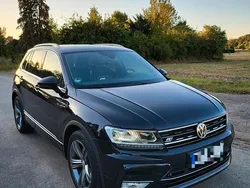 Schwarz Gebraucht 2017 VW Tiguan R-line SUV | 25.500 € (Teuer)