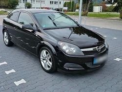 Schwarz Gebraucht 2008 Opel Astra GTC Kleinwagen | 2.500 € (Fairer Preis)
