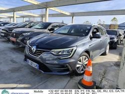 Grau Gebraucht 2021 Renault Mégane IV Limousine | 12.342 € (Guter Preis)