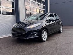 Schwarz Gebraucht 2015 Ford Fiesta Trend Limousine | 6.890 € (Guter Preis)