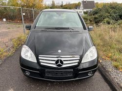 Schwarz Gebraucht 2011 Mercedes A180 Kleinwagen | 6.700 € (Fairer Preis)