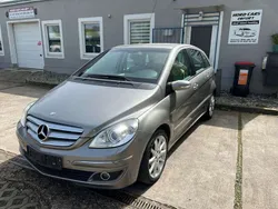Mercedes B180
