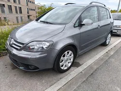 Grau Gebraucht 2008 VW Golf Plus Comfortline Van / Kleinbus | 3.499 € (Guter Preis)