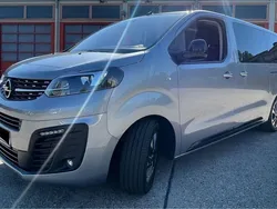 Grau Gebraucht 2021 Opel Zafira Life Elegance Van | 37.900 € (Guter Preis)