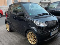 Grau Gebraucht 2010 Smart ForTwo Cabrio Cabrio | 5.555 € (Fairer Preis)
