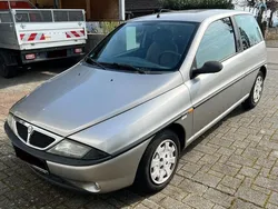 Silber Gebraucht 1996 Lancia Ypsilon Kleinwagen | 1.199 €