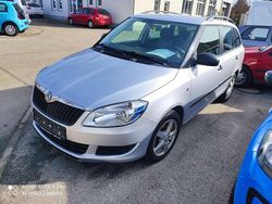Brilliantsilber metallic Gebraucht 2012 Skoda Fabia Active Kleinwagen | 5.750 € (Teuer)