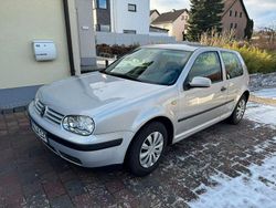 Silber Gebraucht 1999 VW Golf Limousine | 1.250 € (Guter Preis)
