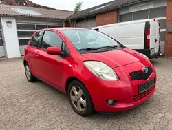 Rot Gebraucht 2007 Toyota Yaris Executive Kleinwagen | 3.450 € (Fairer Preis)