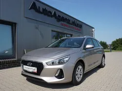 Beige Gebraucht 2017 Hyundai i30 Kombi | 10.450 € (Fairer Preis)