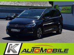 Schwarz Gebraucht 2023 VW Touran Comfortline Van / Kleinbus | 29.680 € (Fairer Preis)