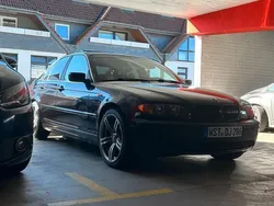 Blau Gebraucht 2003 BMW 320 Limousine | 4.499 € (Teuer)