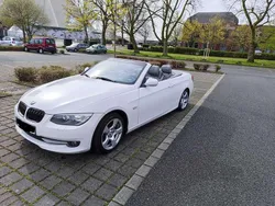 Weiß Gebraucht 2010 BMW 320 Cabriolet Cabrio | 7.900 €