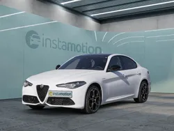Weiß Gebraucht 2022 Alfa Romeo Giulia Premium Limousine | 48.240 € (Teuer)
