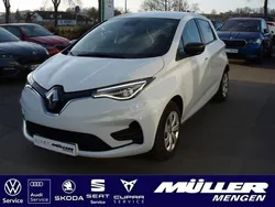 Weiß Gebraucht 2020 Renault Zoe Bose Edition Kleinwagen | 10.590 € (Guter Preis)