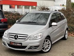 Silber Gebraucht 2011 Mercedes B180 Van / Kleinbus | 5.500 € (Guter Preis)