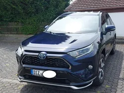 Blau Gebraucht 2021 Toyota RAV4 Hybrid SUV | 36.200 € (Superpreis)