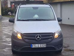 Silber Gebraucht 2017 Mercedes Vito Van / Kleinbus | 13.500 €