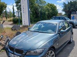 Grau Gebraucht 2009 BMW 325 Limousine | 7.500 € (Guter Preis)