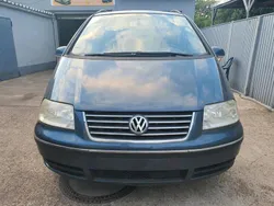 Braun Gebraucht 2005 VW Sharan Van / Kleinbus | 2.100 € (Guter Preis)