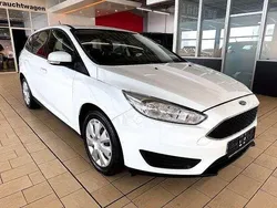 Weiß Gebraucht 2018 Ford Focus Kombi | 10.850 € (Superpreis)