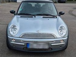 Silber Gebraucht 2004 Mini Cooper Kleinwagen | 3.300 € (Teuer)