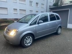 Blau Gebraucht 2006 Opel Meriva Van / Kleinbus | 1.300 € (Superpreis)