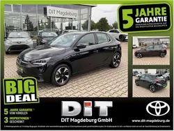 Diamant/karbo schwarz Gebraucht 2023 Opel Corsa-e Elegance Kleinwagen | 16.490 € (Guter Preis)