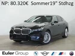 Schwarz Gebraucht 2024 BMW 520 Comfort Edition Limousine | 48.733 € (Superpreis)