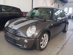 Royal grey metallic Gebraucht 2005 Mini Cooper Kleinwagen | 3.690 € (Guter Preis)