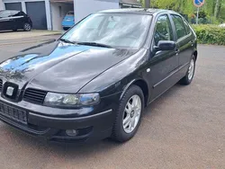 Schwarz Gebraucht 2002 Seat Leon Stella Limousine | 2.222 € (Teuer)