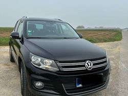 Schwarz Gebraucht 2014 VW Tiguan SUV | 9.300 € (Fairer Preis)