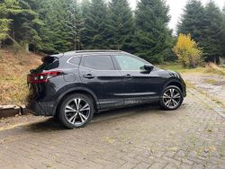 Schwarz Gebraucht 2017 Nissan Qashqai SUV | 12.500 € (Etwas zu teuer)