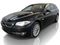 Saphirschwarz Gebraucht 2013 BMW 530 Sport Line Kombi | 9.999 € (Guter Preis)