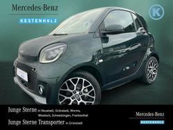 Grün Gebraucht 2023 Smart ForTwo Electric Drive Prime Coupé | 16.990 € (Fairer Preis)