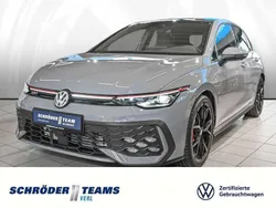 Mondsteingrau Gebraucht 2025 VW Golf VIII GTI Limousine | 40.980 € (Superpreis)