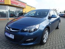Blau Gebraucht 2012 Opel Astra Limousine | 5.150 € (Fairer Preis)