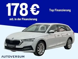Moonweiss metallic Gebraucht 2021 Skoda Octavia Style Kombi | 21.945 € (Guter Preis)