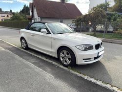 Weiß Gebraucht 2010 BMW 118 Cabriolet Cabrio | 11.111 € (Fairer Preis)
