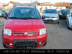 Rot Gebraucht 2011 Fiat Panda 4x4 Climbing Kleinwagen | 5.599 € (Fairer Preis)