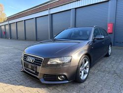Grau Gebraucht 2010 Audi A4 S-Line Kombi | 6.490 € (Guter Preis)