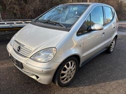 Silber Gebraucht 2002 Mercedes A190 Kleinwagen | 999 € (Guter Preis)