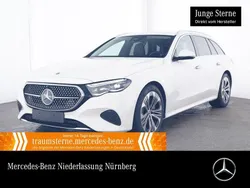 Weiß Gebraucht 2024 Mercedes E300 Avantgarde Limousine | 49.980 € (Guter Preis)