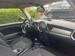 Rot Gebraucht 2011 Mini ONE Kleinwagen | 4.500 € (Fairer Preis)