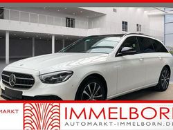 Weiß Gebraucht 2022 Mercedes E300 Limousine | 31.880 € (Fairer Preis)